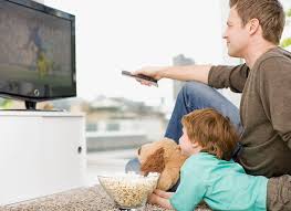 ok:Xem tivi kéo dài làm tăng nguy cơ tử vong ở trẻ, cha mẹ nên đề phòng