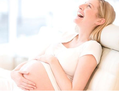 ok:Mách mẹ bầu bí quyết giúp che mờ vết rạn da sau khi sinh
