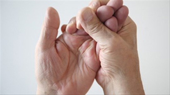 BS Nguyễn Văn An: Nguyên nhân của hiện tượng tê bàn tay