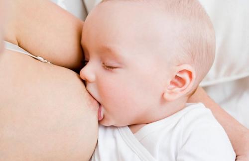 Cách chăm sóc em bé khi mới sinh chuẩn nhất mà nhiều mẹ chưa biết