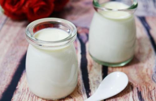 Cách làm sữa chua từ sữa mẹ độc đáo và đơn giản nhất