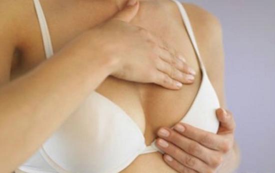 Đâu là nguyên nhân gây nên tình trạng xơ nang tuyến vú?