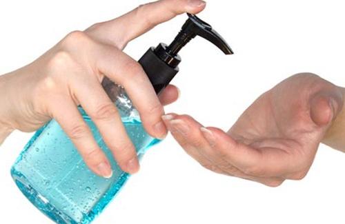 Dung dịch rửa tay không cần nước và những điều cần biết