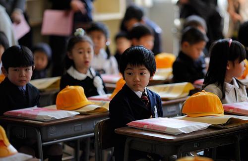 Lý do phụ huynh Nhật Bản luôn để con tự đi học một mình từ lớp 1