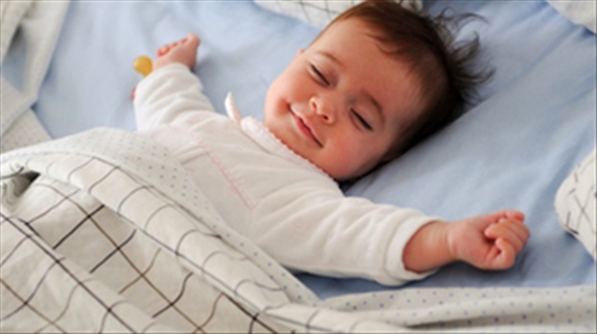 Thời điểm phù hợp để cho bé ngủ riêng nhất định phải biết