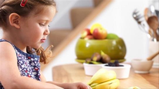 Bạn nên biết: Trẻ ăn theo nhu cầu có IQ cao hơn trẻ bị nhồi ép
