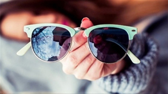 Những cách đơn giản để bảo vệ mắt đúng cách khi ra ngoài nắng