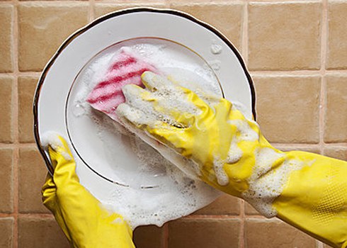 8 sai lầm nghiêm trọng khi sử dụng nước rửa chén nên tránh