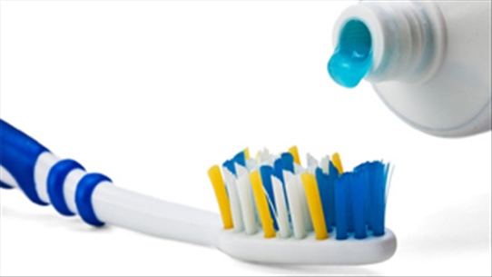 Sai lầm phổ biến khi dùng bàn chải đánh răng nên sửa đổi ngay