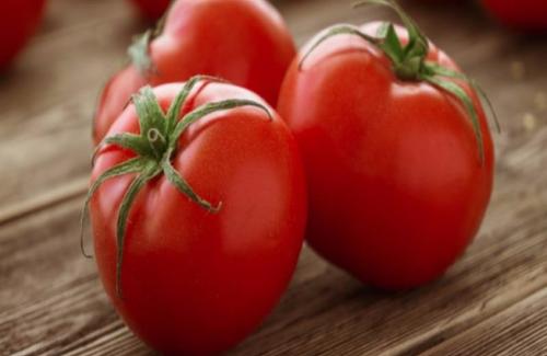 Cẩn trọng với 6 sai lầm khi ăn cà chua nhiều người mắc phải