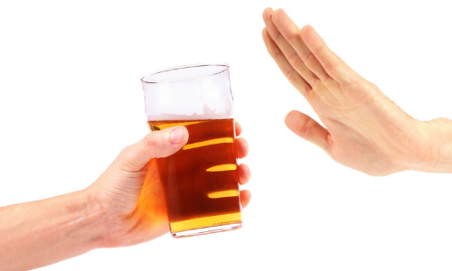 Những tác hại của việc pha rượu với nước tăng lực nên đặc biệt chú ý