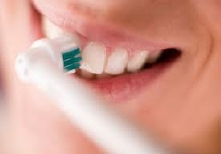 Làm sao để có hàm răng trắng sáng và hơi thở thơm tho?