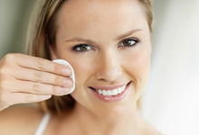 Làm sao để tẩy trang nhanh và hiệu quả nhất cho làn da?