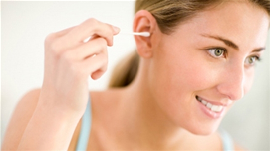 Điều bắt buộc biết khi lấy ráy tai tránh làm hại sức khỏe