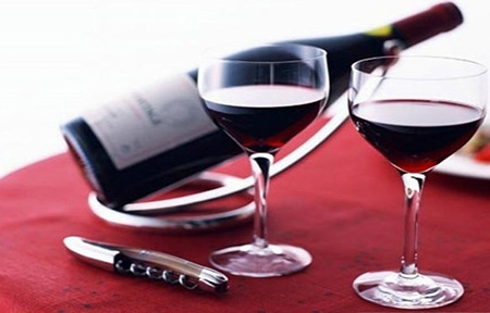 Rượu vang đỏ lợi cho sức khỏe nếu biết cách dùng đúng