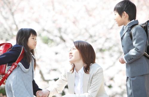 Người Nhật dạy con: Cách chiều và phạt ngược với Tây