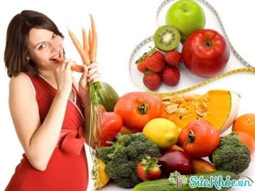 Chế độ ăn của phụ nữ mang thai 3 tháng đầu rất quan trọng