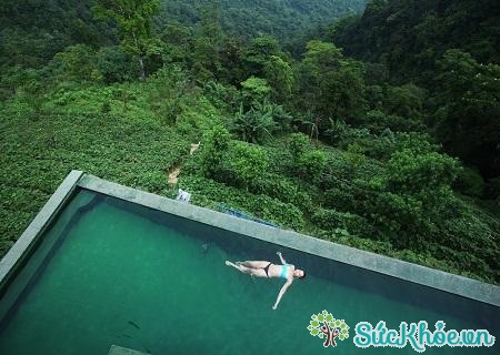 Trải nghiệm thú vị cùng bể bơi trên núi ở xứ Thanh