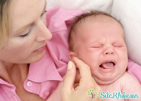 Trẻ bị viêm mũi họng chậm phát triển