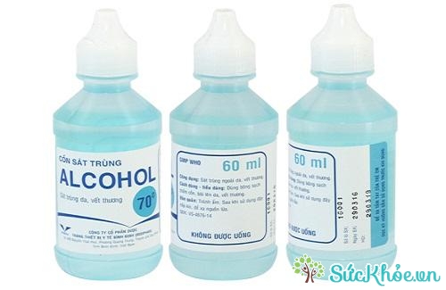 Alcohol 70 độ có tác dụng sát trùng ngoài da và sát trùng vết thương hiệu quả