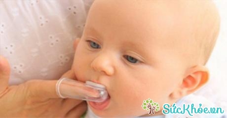 Cách chữa tưa lưỡi cho trẻ nhỏ