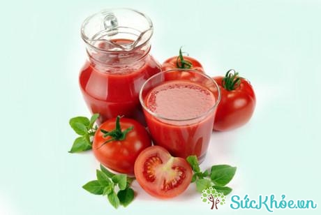 Giảm lượng cholesterol là một trong 10 lợi ích sức khỏe tuyệt vời của cà chua