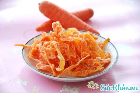 Cách làm mứt cà rốt giòn ngon